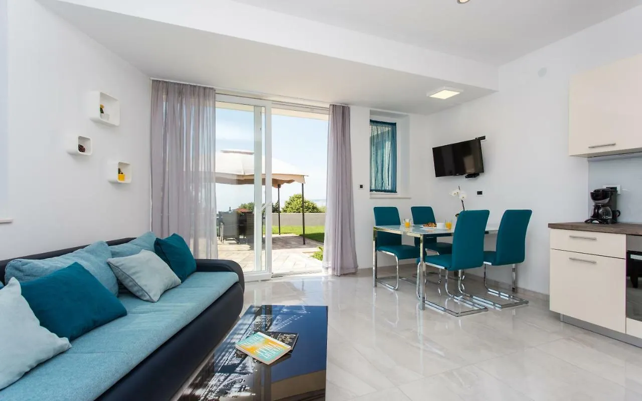 Apartment Natalija Krk Town