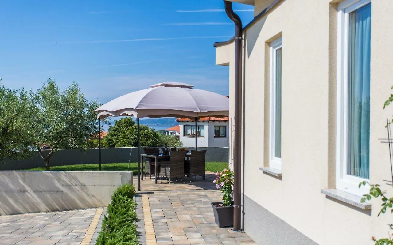 Apartment Natalija Krk Town